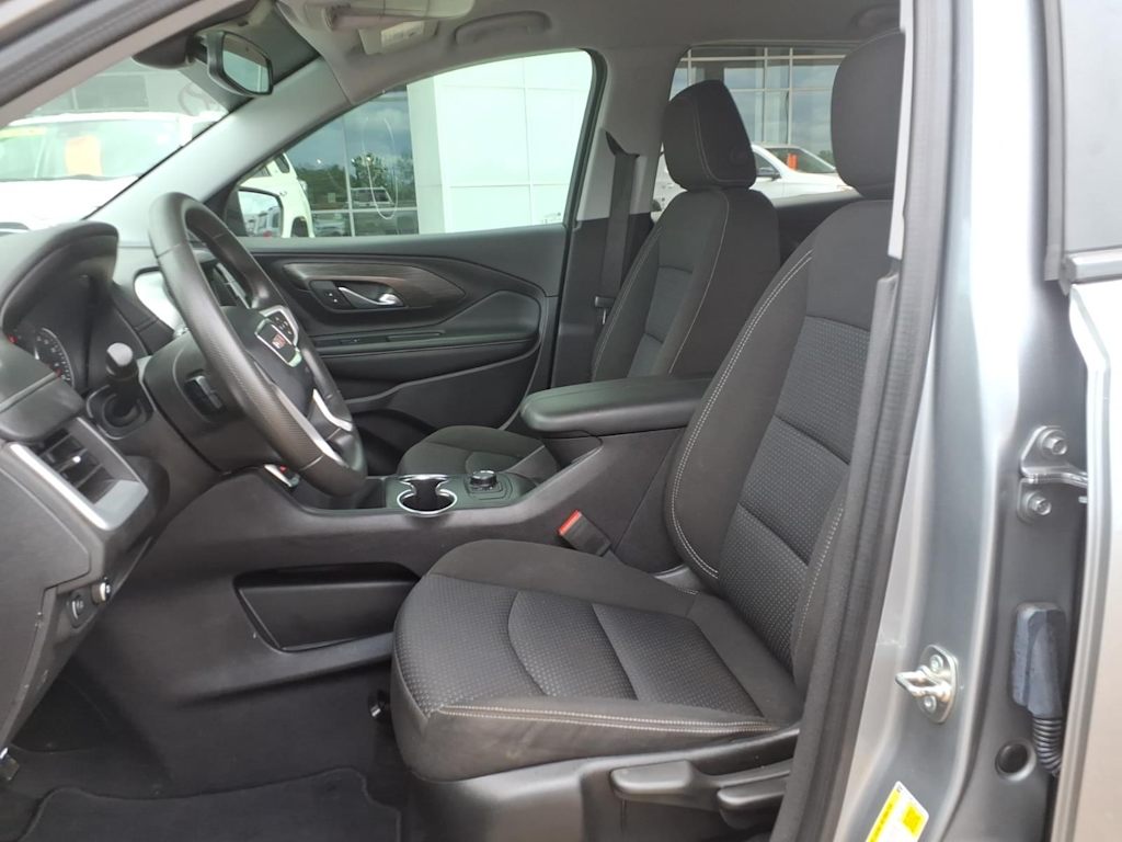 Thumbnail: 2024 GMC Terrain - 8