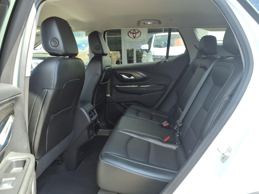 Thumbnail: 2024 GMC Terrain - 9