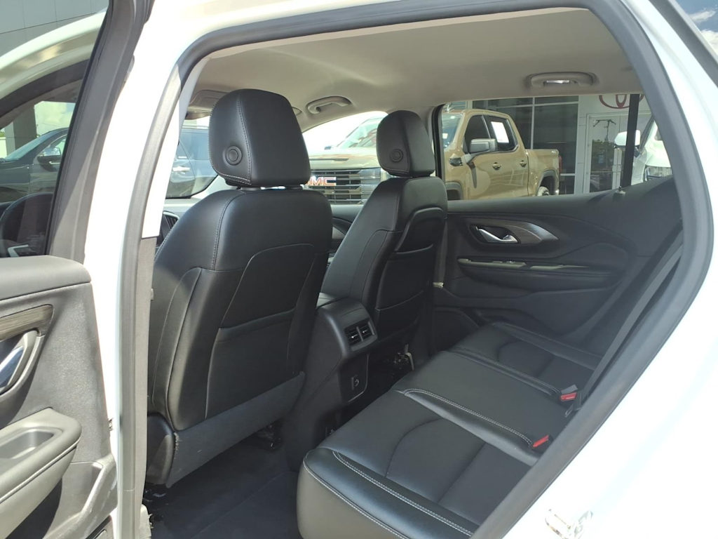 Thumbnail: 2024 GMC Terrain - 30