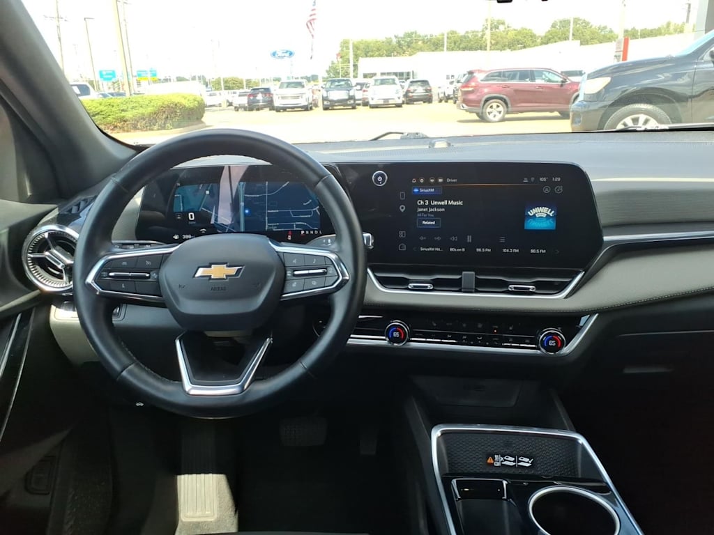 Thumbnail: 2025 Chevrolet Equinox - 2