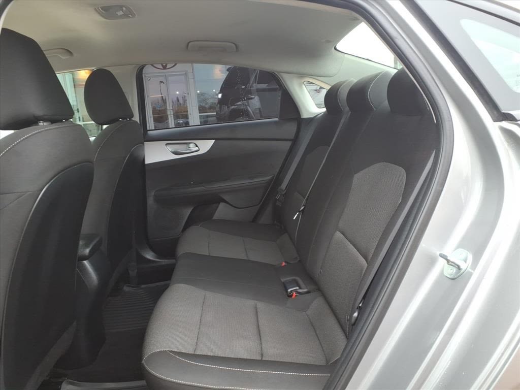 Thumbnail: 2024 Kia Forte - 29