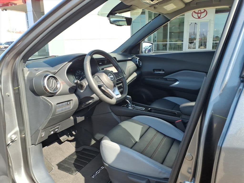 Thumbnail: 2024 Nissan Kicks - 27