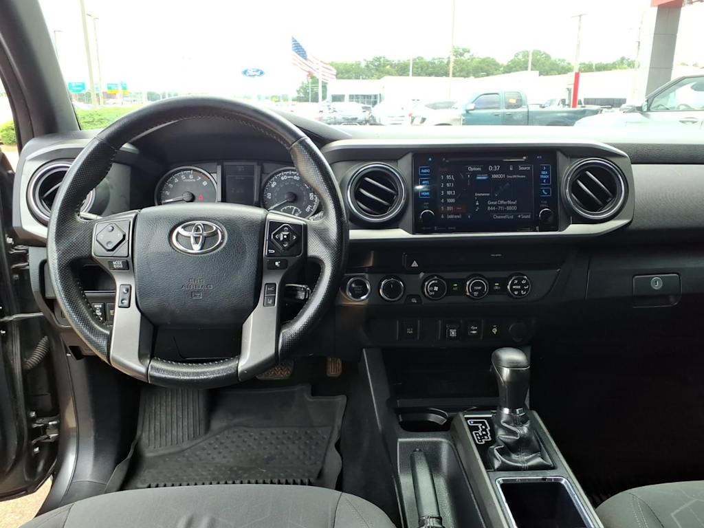 Thumbnail: 2019 Toyota Tacoma - 2