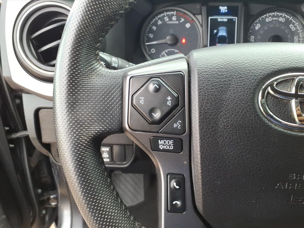 Thumbnail: 2021 Toyota Tacoma - 21