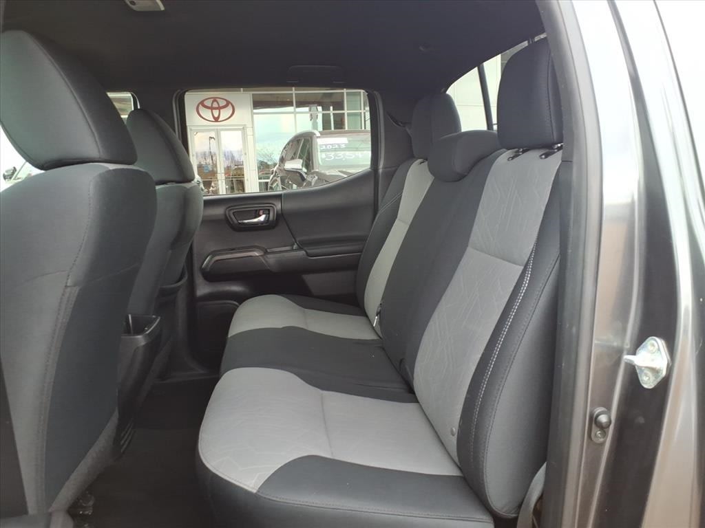 Thumbnail: 2021 Toyota Tacoma - 29