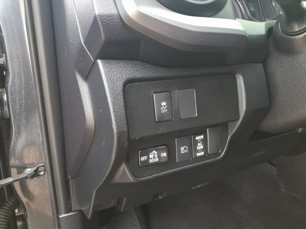 Thumbnail: 2021 Toyota Tacoma - 20