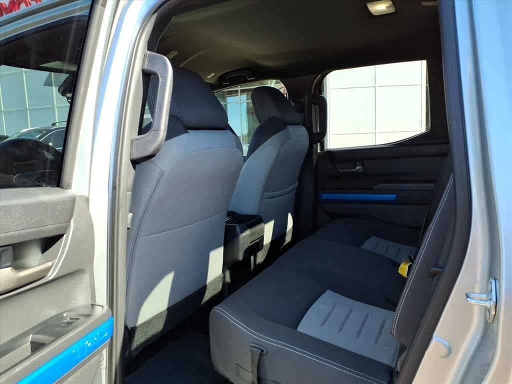 Thumbnail: 2025 Toyota Tacoma - 29