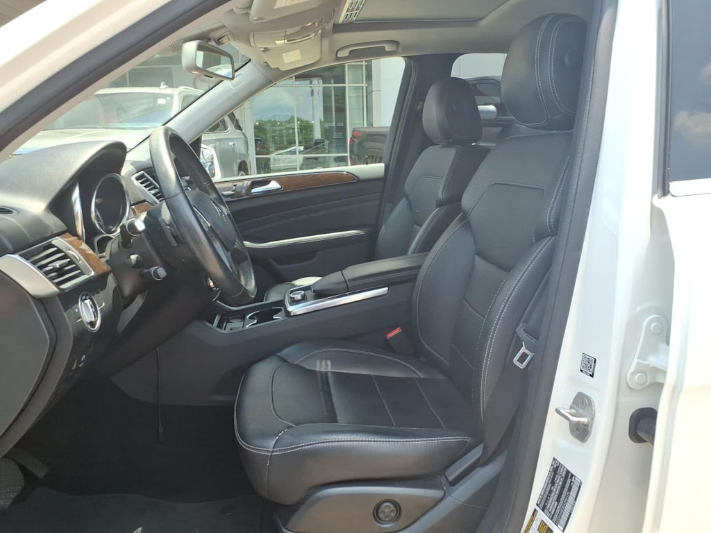 Thumbnail: 2014 Mercedes-Benz M-Class - 8