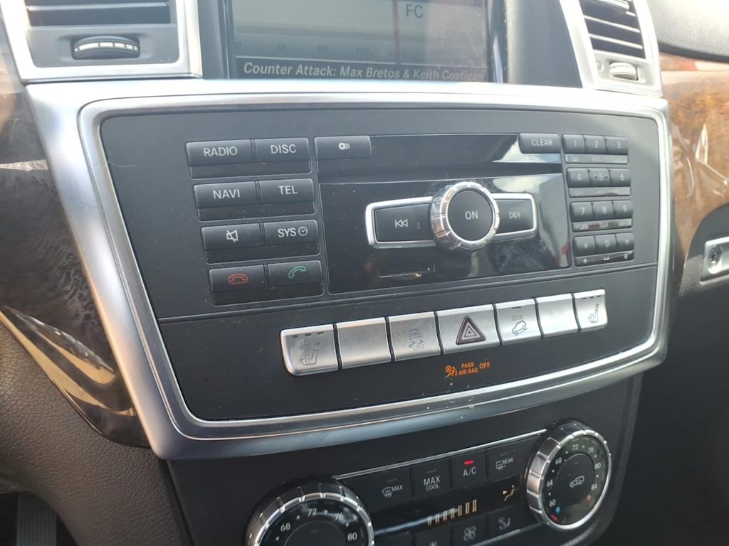 Thumbnail: 2014 Mercedes-Benz M-Class - 24