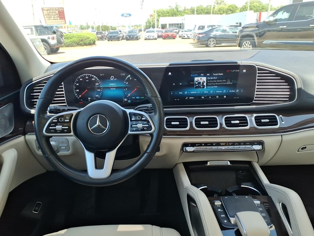 Thumbnail: 2021 Mercedes-Benz GLS - 2