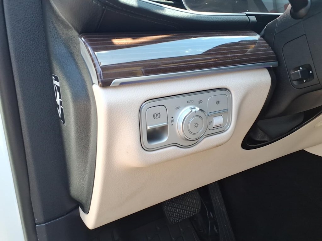 Thumbnail: 2021 Mercedes-Benz GLS - 20