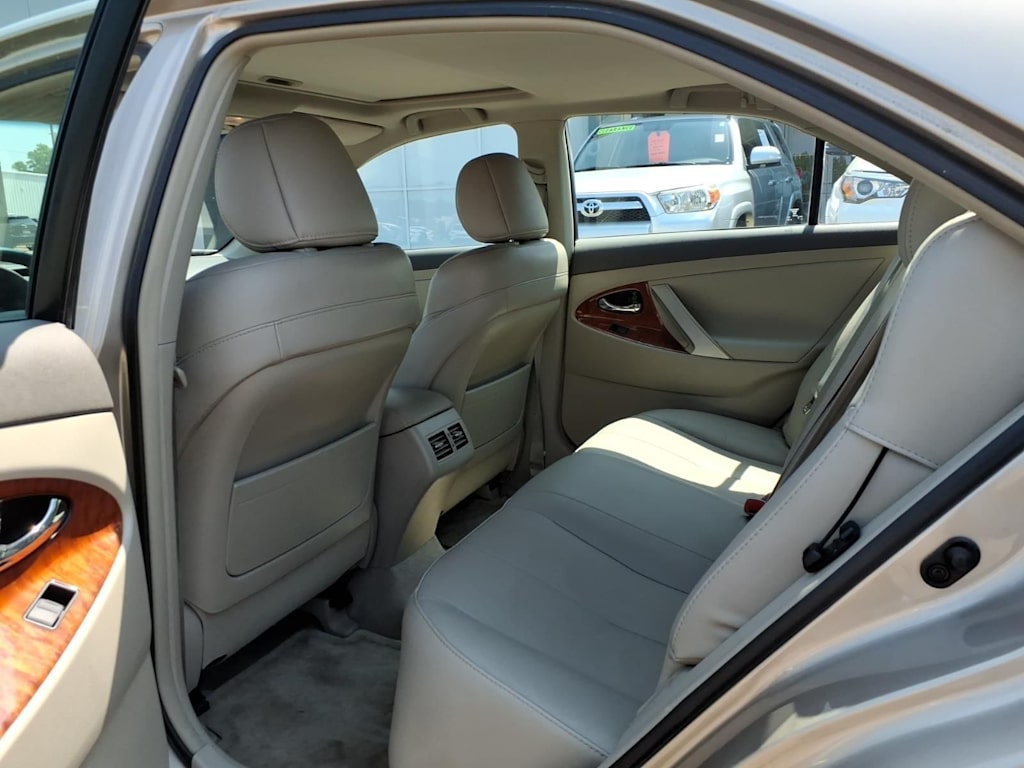 Thumbnail: 2009 Toyota Camry - 29