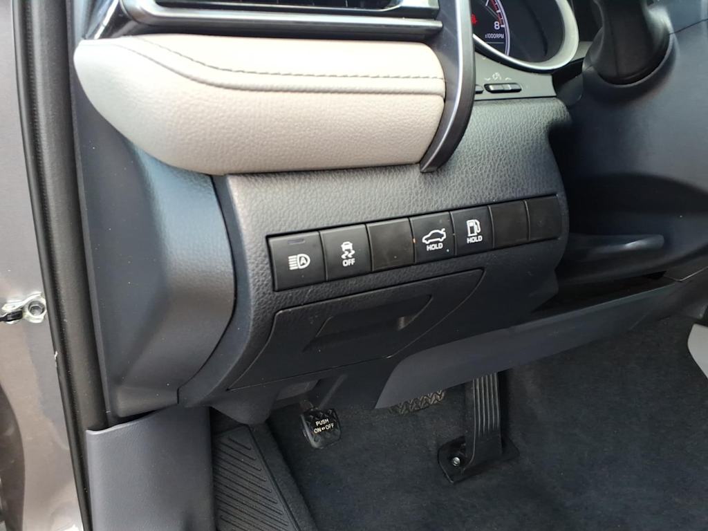 Thumbnail: 2023 Toyota Camry - 19