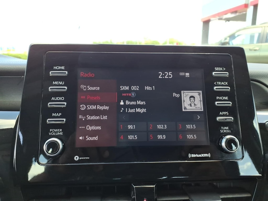 Thumbnail: 2023 Toyota Camry - 10