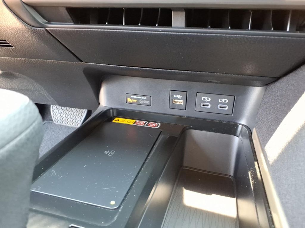 Thumbnail: 2026 Toyota Camry - 24