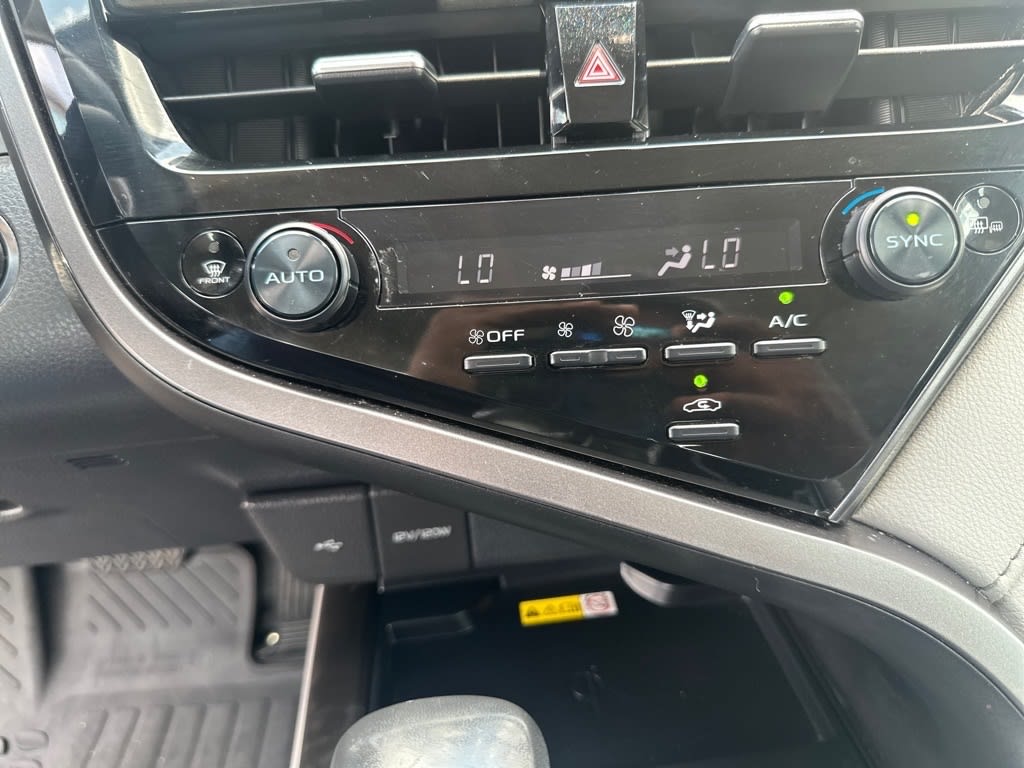 Thumbnail: 2023 Toyota Camry - 23