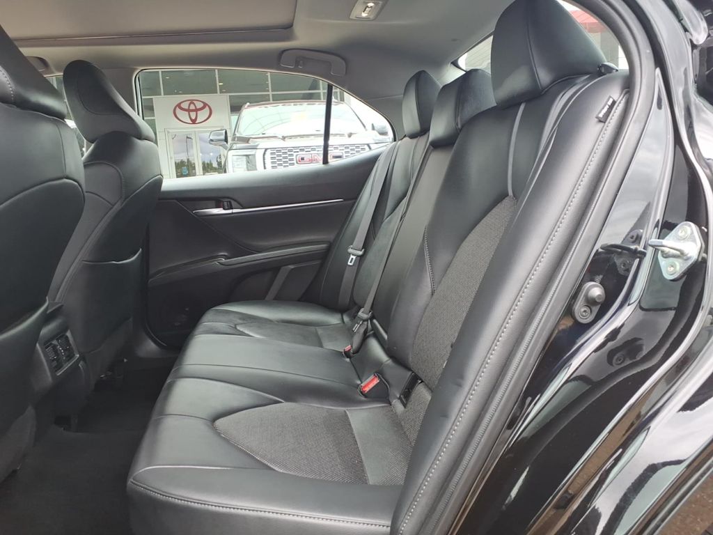 Thumbnail: 2023 Toyota Camry - 28