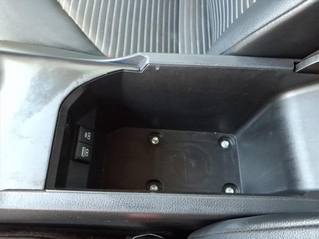 Thumbnail: 2023 Toyota Camry - 25