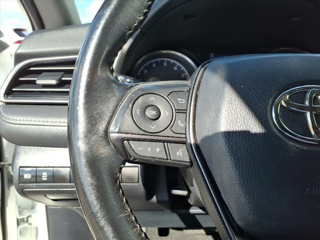 Thumbnail: 2021 Toyota Camry - 20