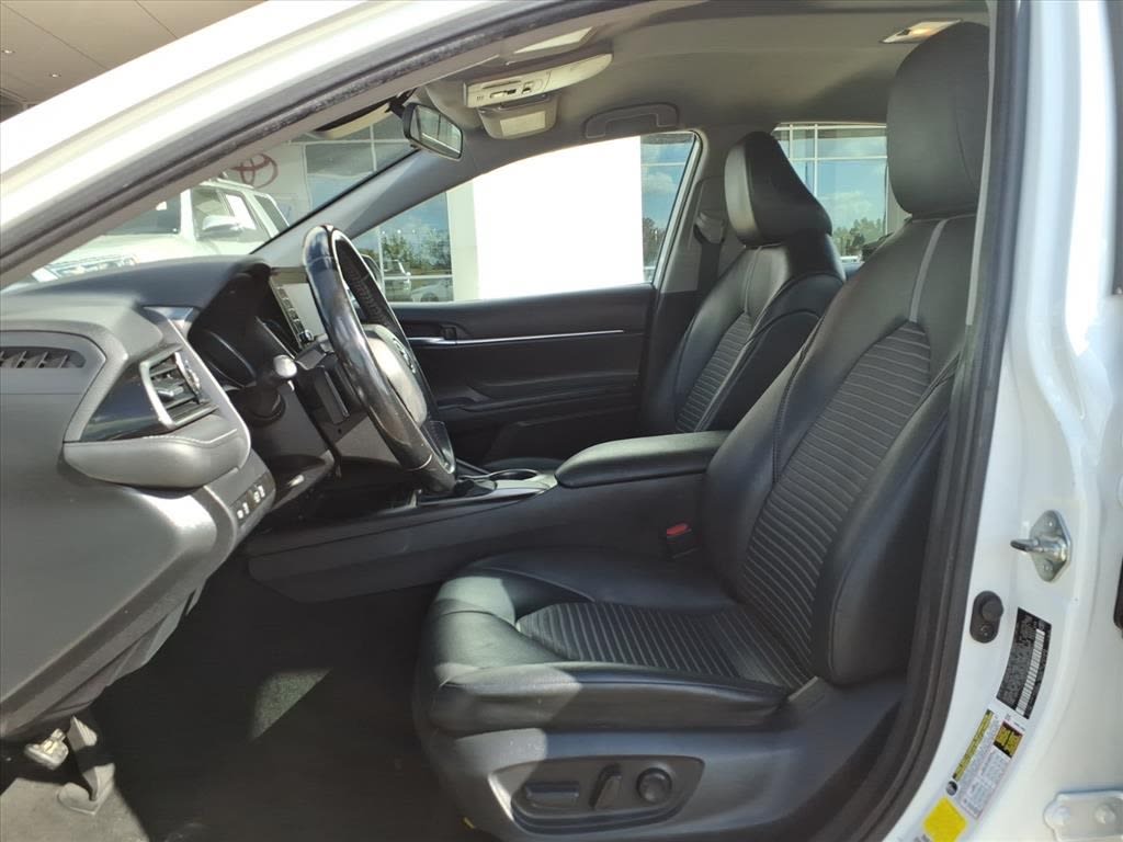 Thumbnail: 2021 Toyota Camry - 8