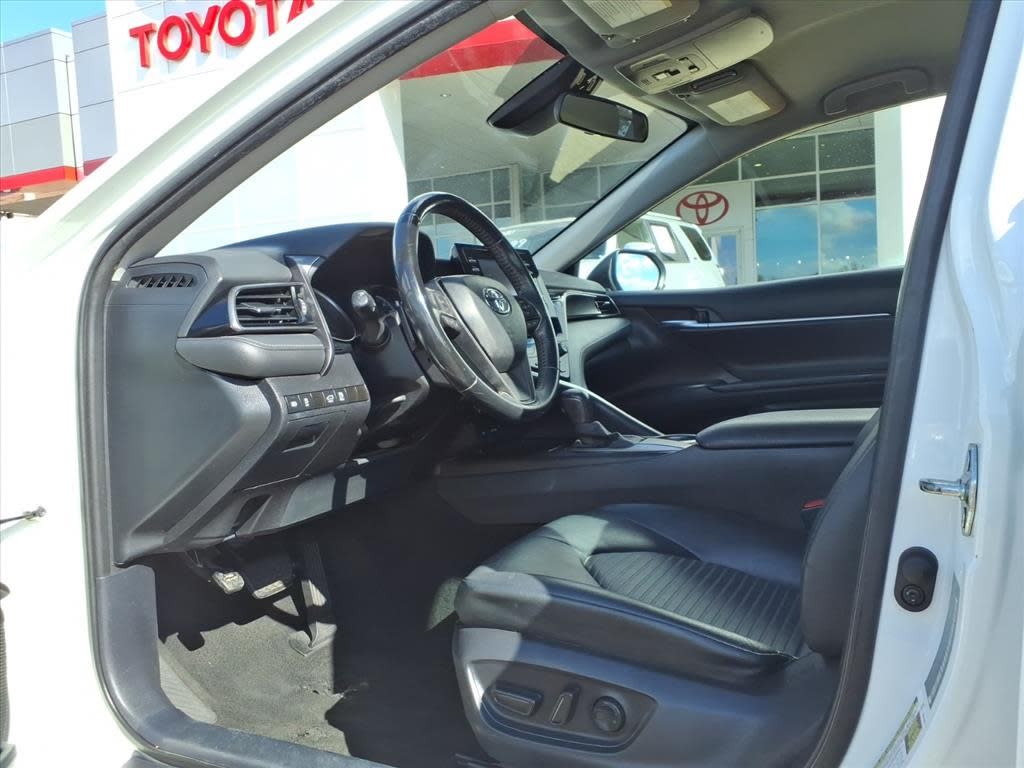 Thumbnail: 2021 Toyota Camry - 27