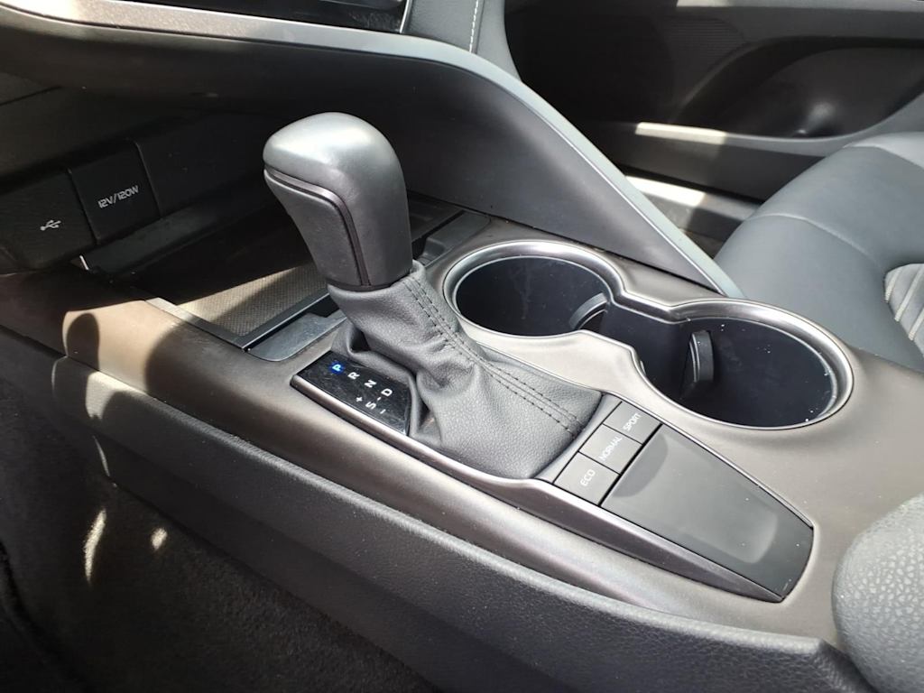 Thumbnail: 2024 Toyota Camry - 11