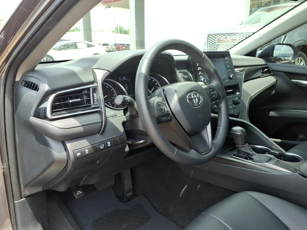 Thumbnail: 2024 Toyota Camry - 6