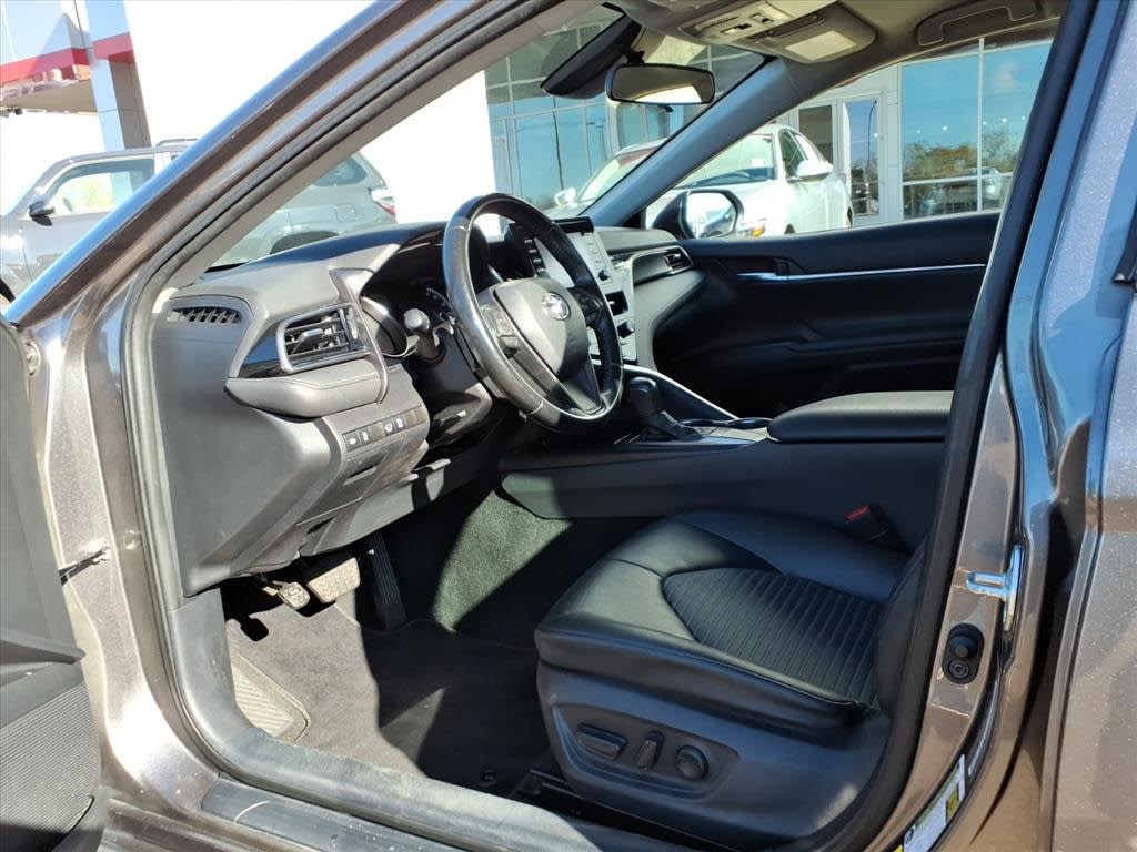 Thumbnail: 2022 Toyota Camry - 27