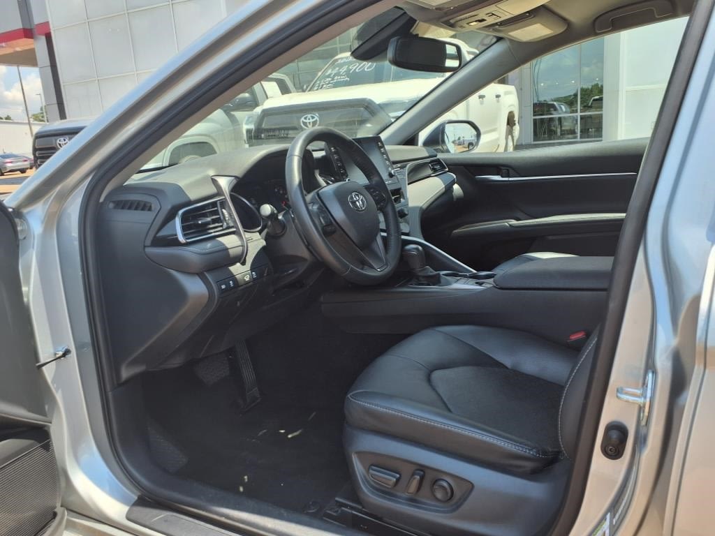 Thumbnail: 2023 Toyota Camry - 26