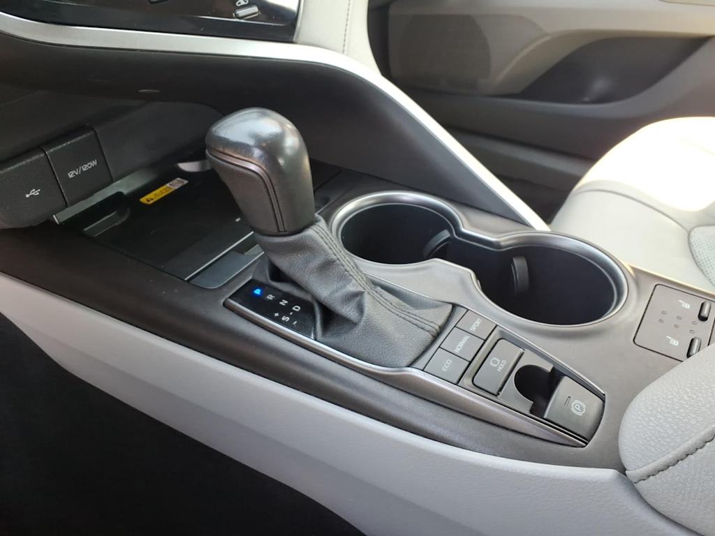 Thumbnail: 2024 Toyota Camry - 11