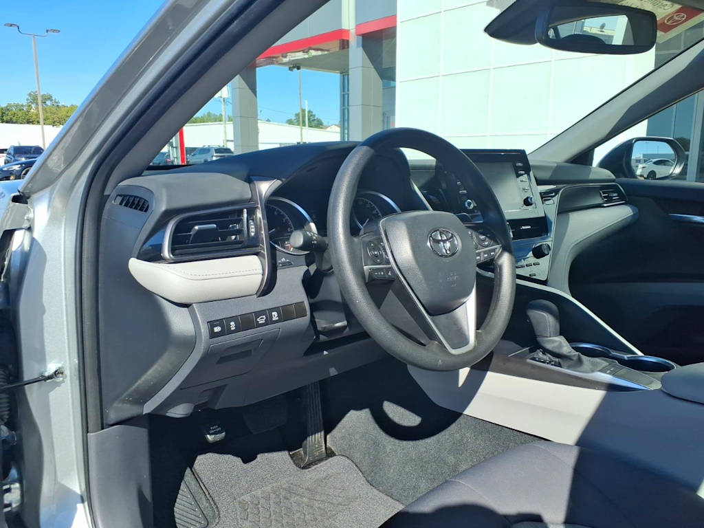 Thumbnail: 2024 Toyota Camry - 6