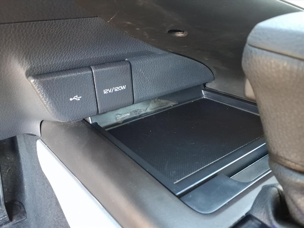 Thumbnail: 2023 Toyota Camry - 25