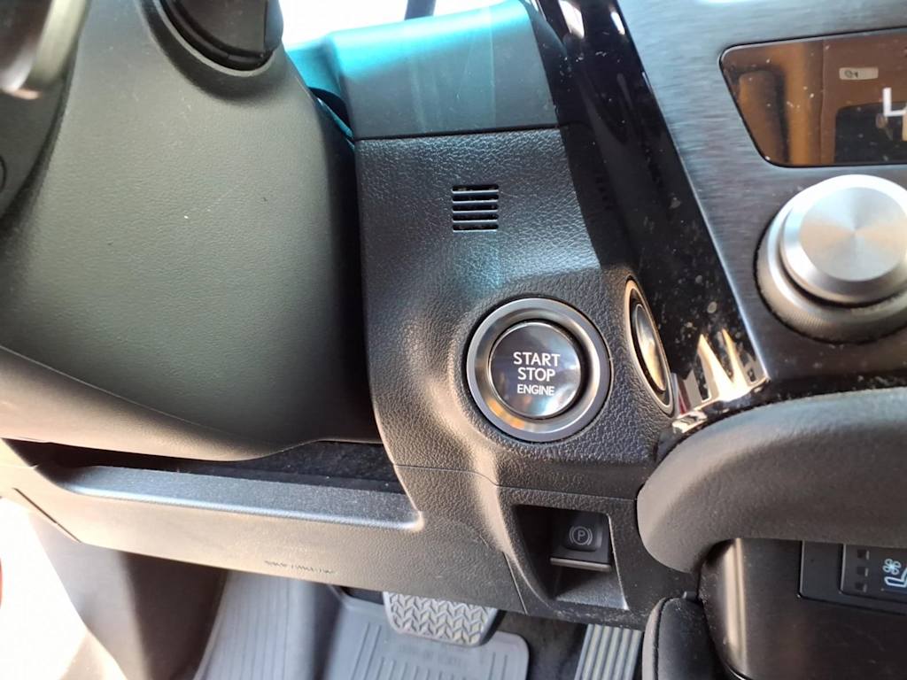 Thumbnail: 2023 Lexus ES - 23