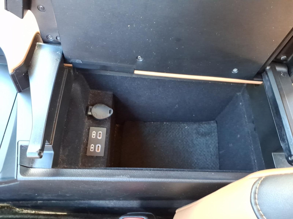 Thumbnail: 2023 Lexus ES - 26