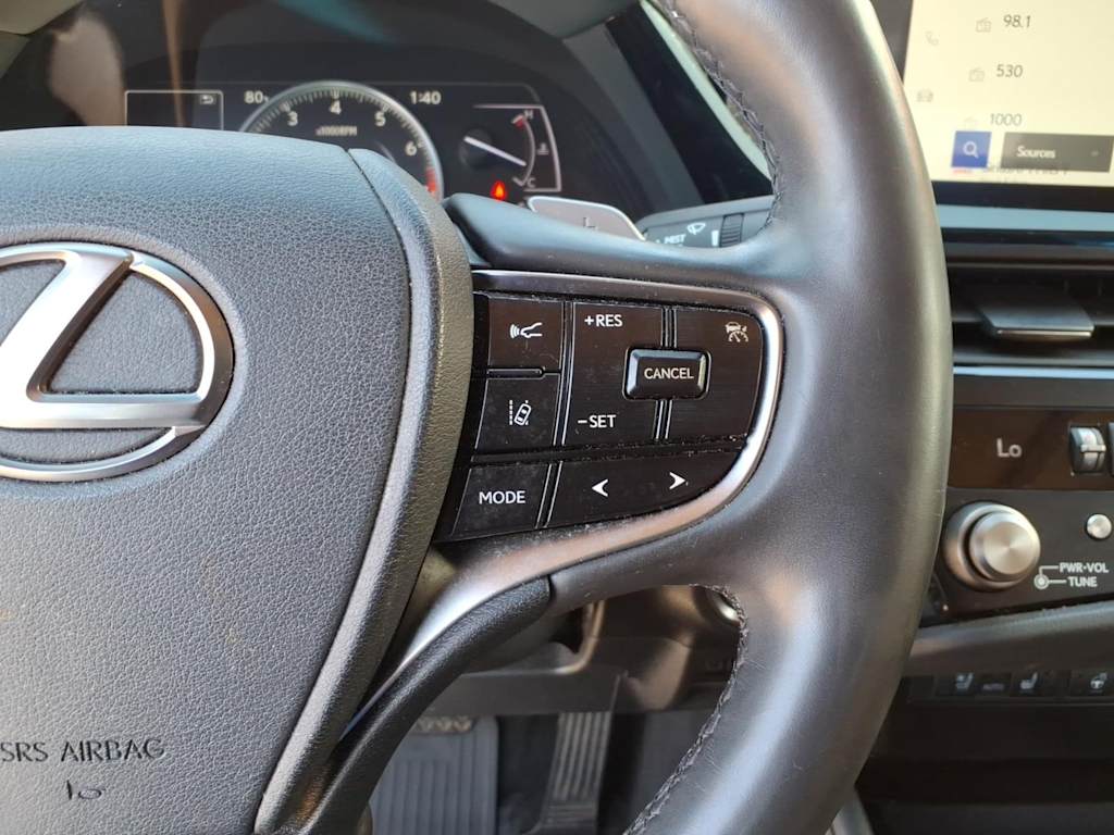 Thumbnail: 2023 Lexus ES - 22