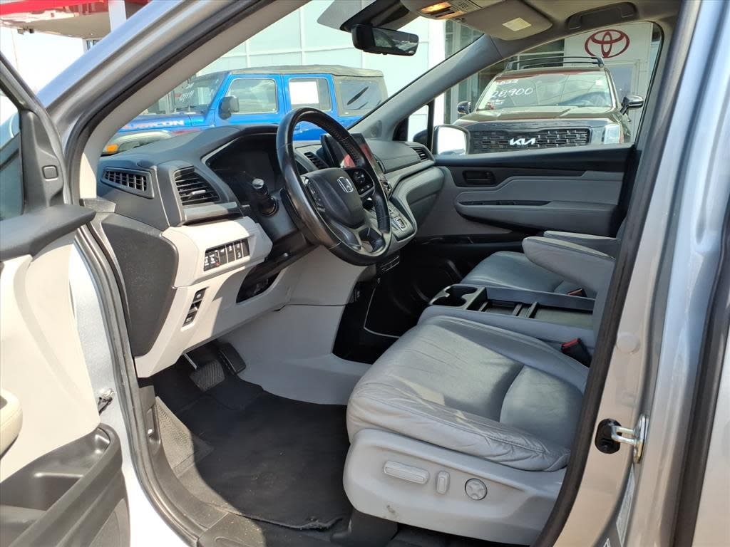 Thumbnail: 2020 Honda Odyssey - 27