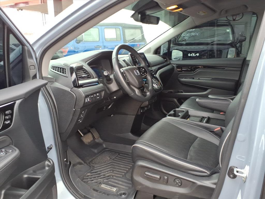 Thumbnail: 2023 Honda Odyssey - 27