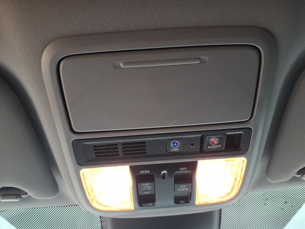 Thumbnail: 2023 Honda Odyssey - 26