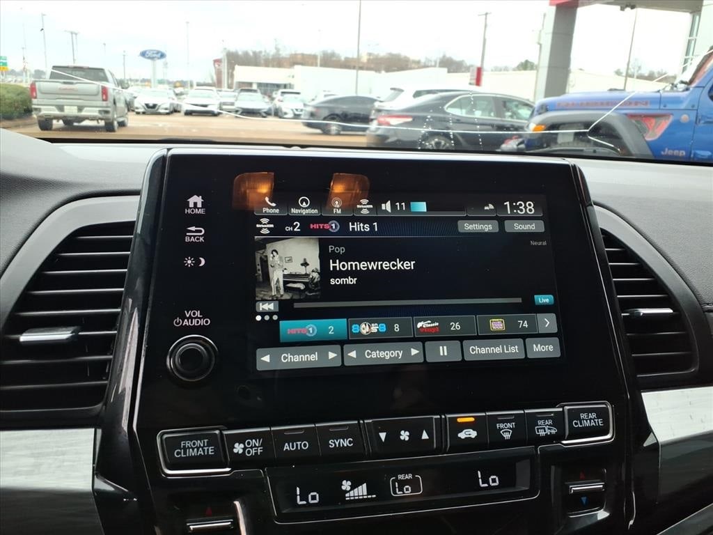 Thumbnail: 2023 Honda Odyssey - 10