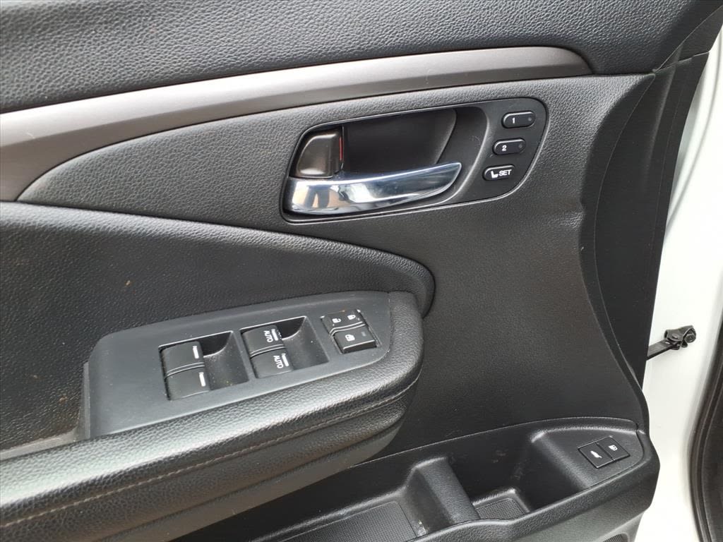 Thumbnail: 2021 Honda Pilot - 19