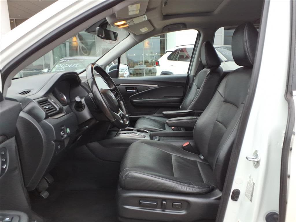 Thumbnail: 2021 Honda Pilot - 7