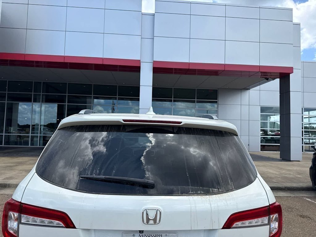 Thumbnail: 2019 Honda Pilot - 4
