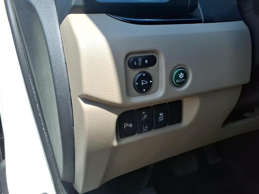 Thumbnail: 2019 Honda Pilot - 20