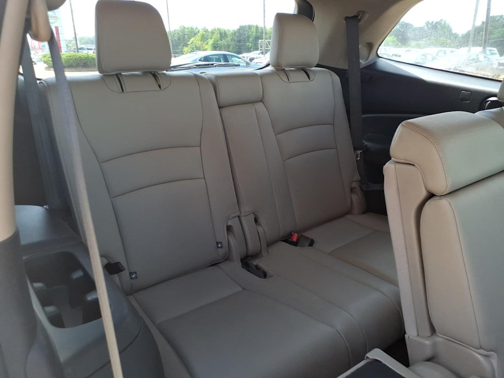 Thumbnail: 2019 Honda Pilot - 31