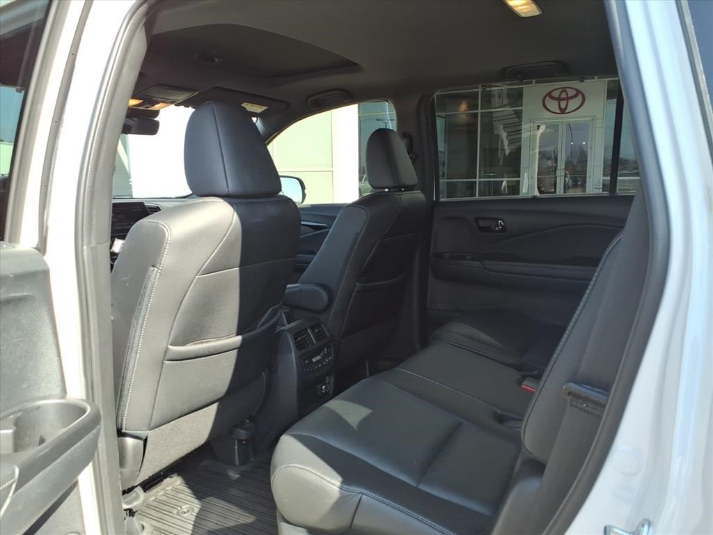 Thumbnail: 2023 Honda Passport - 29