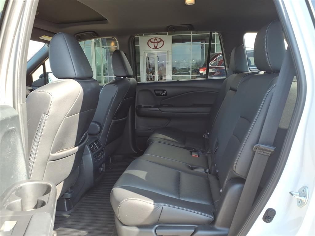 Thumbnail: 2023 Honda Passport - 9