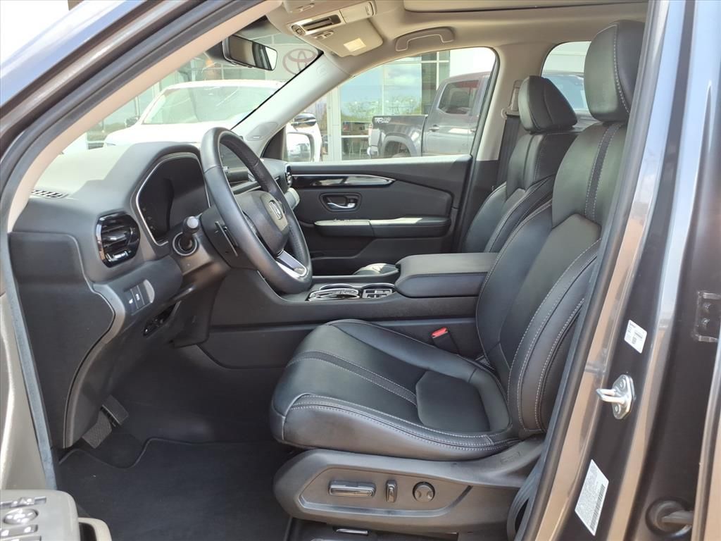 Thumbnail: 2025 Honda Pilot - 7