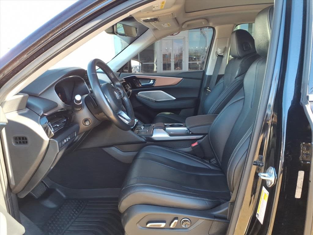 Thumbnail: 2022 Acura MDX - 7