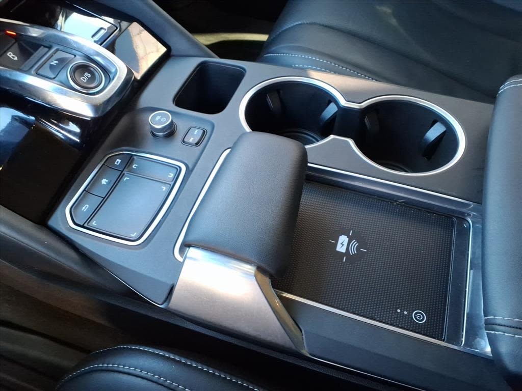 Thumbnail: 2022 Acura MDX - 9