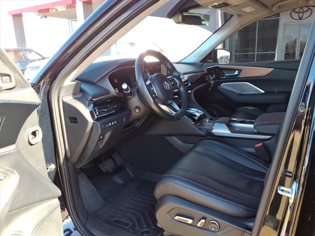 Thumbnail: 2022 Acura MDX - 26
